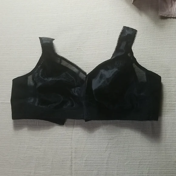 Playtex bra 44C - Picture 1 of 3
